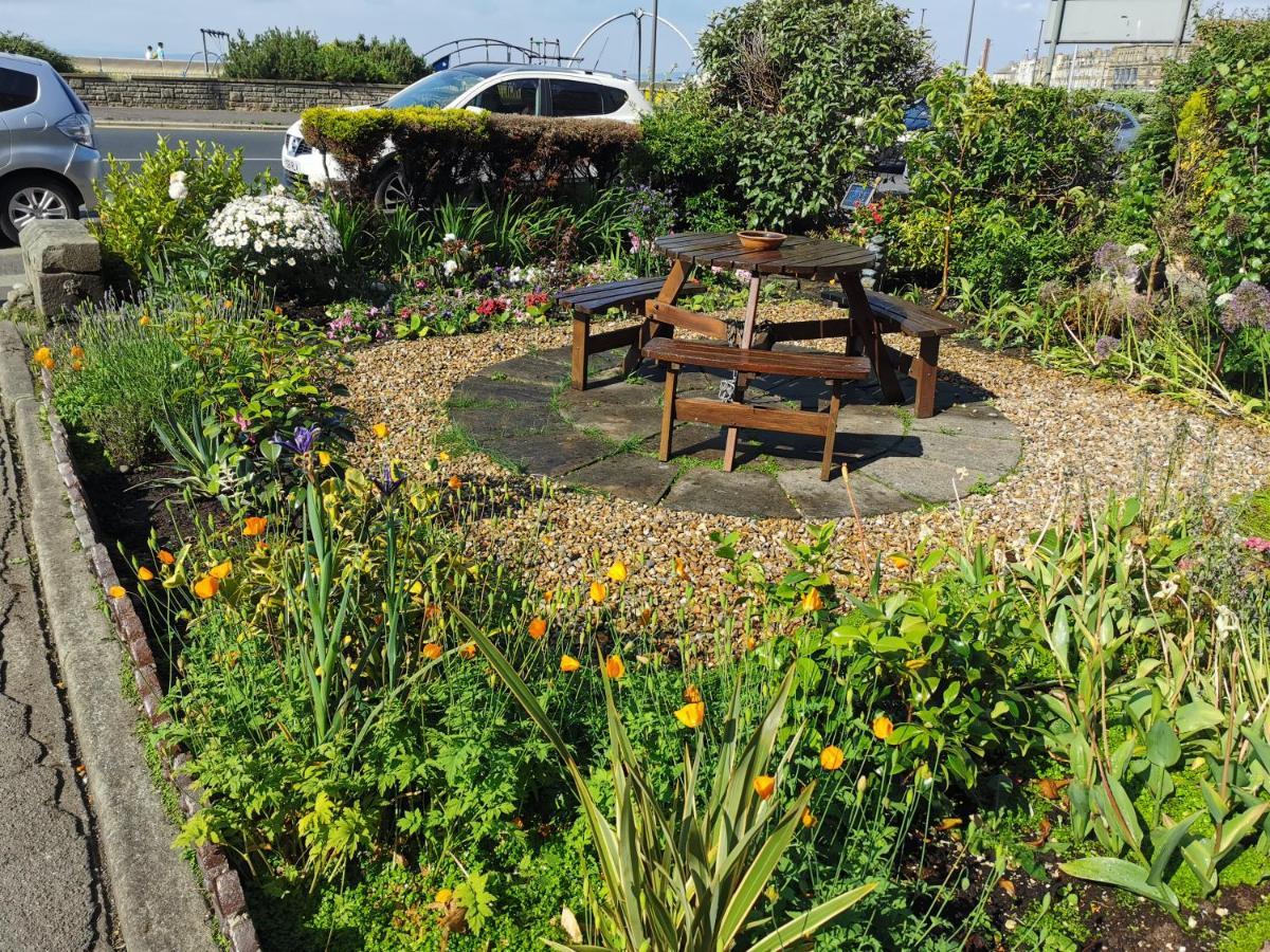 Westleigh Bed & Breakfast Morecambe Exterior foto