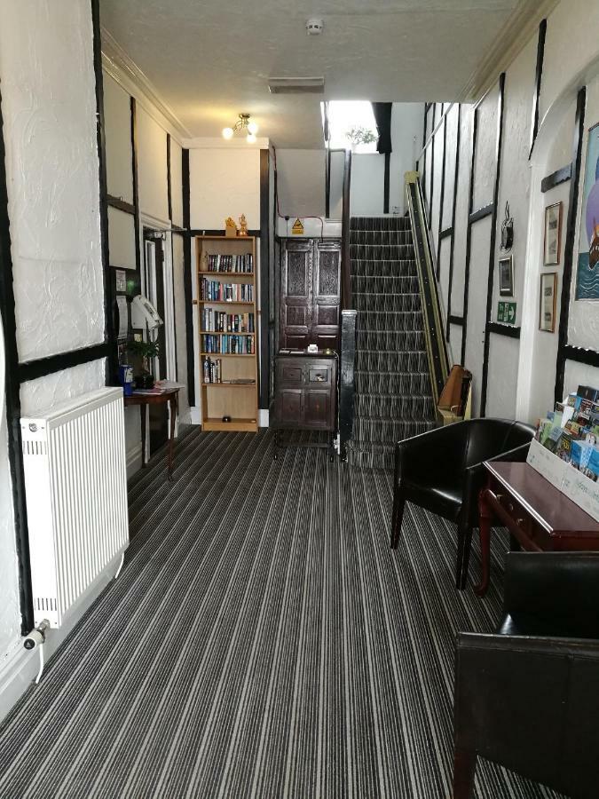 Westleigh Bed & Breakfast Morecambe Exterior foto